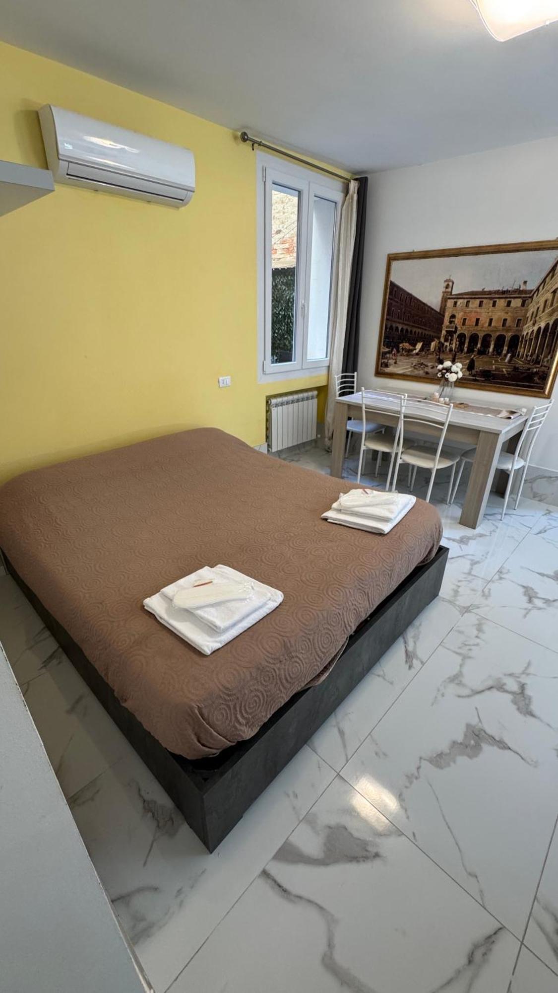 Calle De Le Pazienze Apartments Velence Kültér fotó